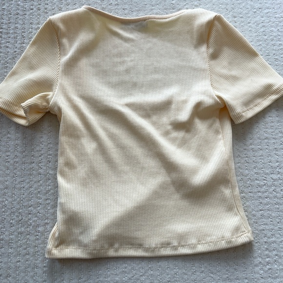 Zara Yellow Ribbed Top - Picture 3 of 3